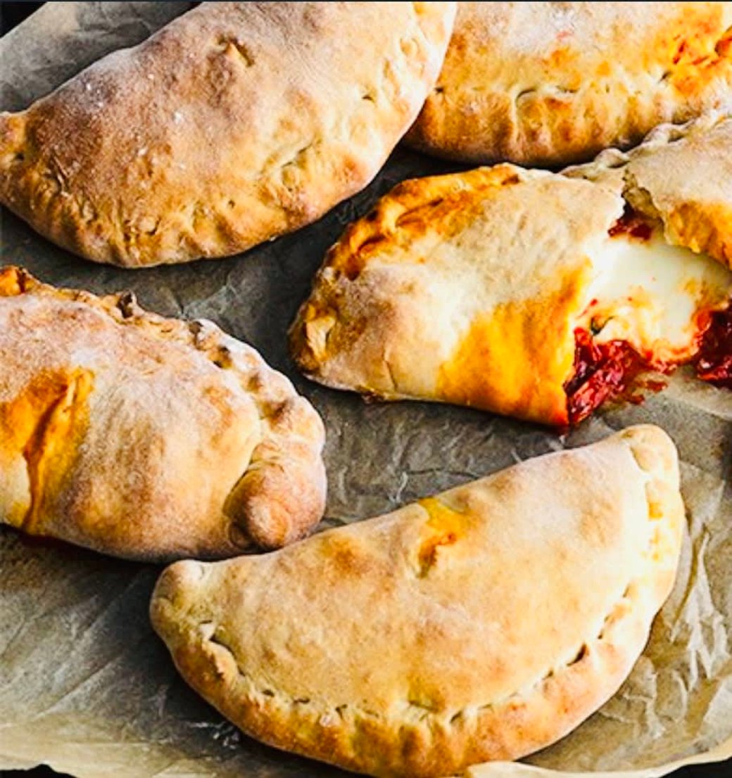 Canadian Panzerotti / Calzone