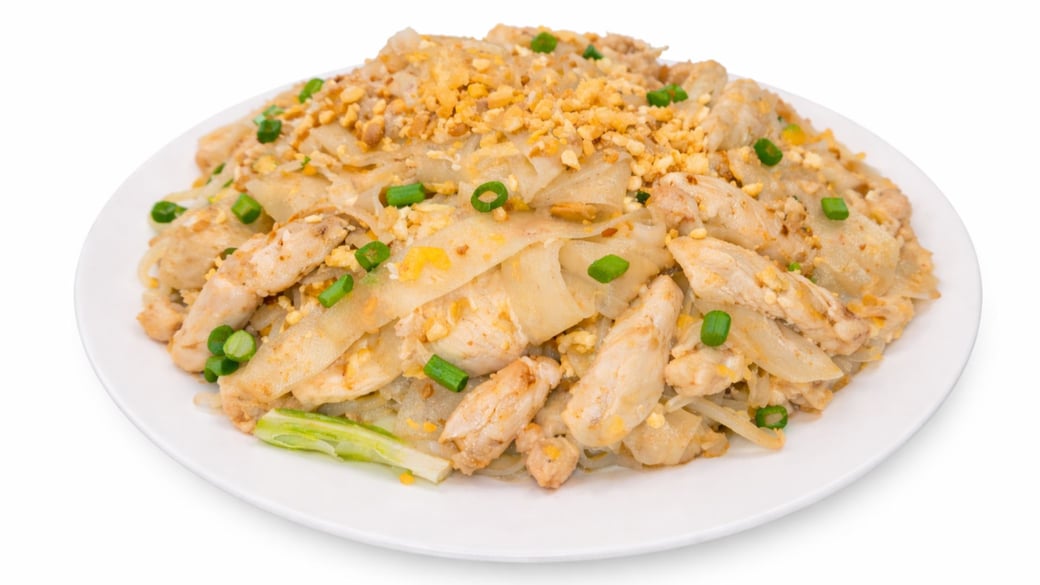 Gai Koor (Chicken and Squid Stir Fry)