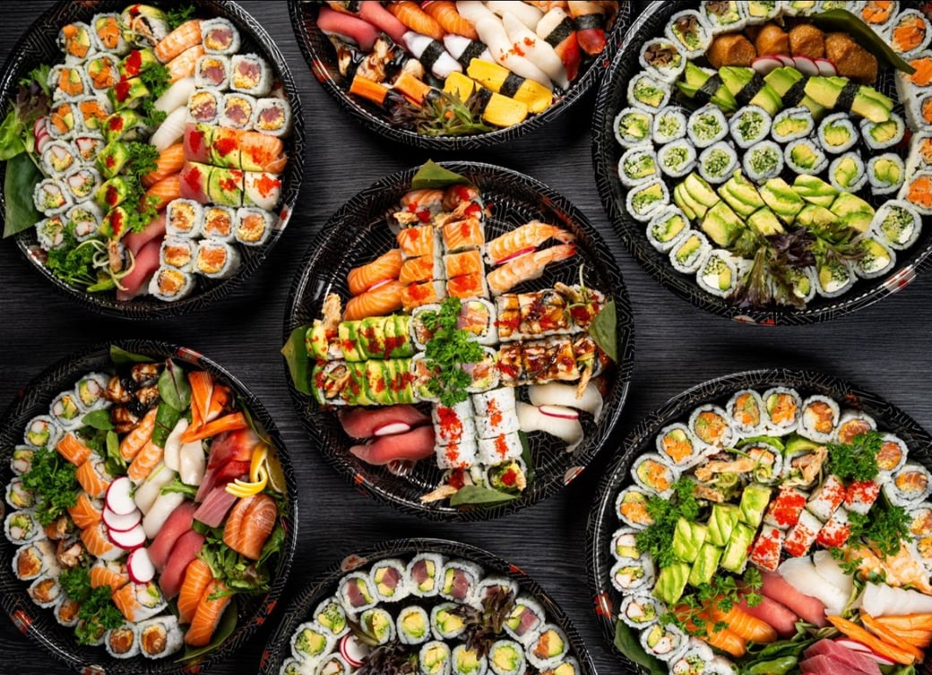 MONKIE HOLIDAYS SPECIAL PARTY TRAY (8)