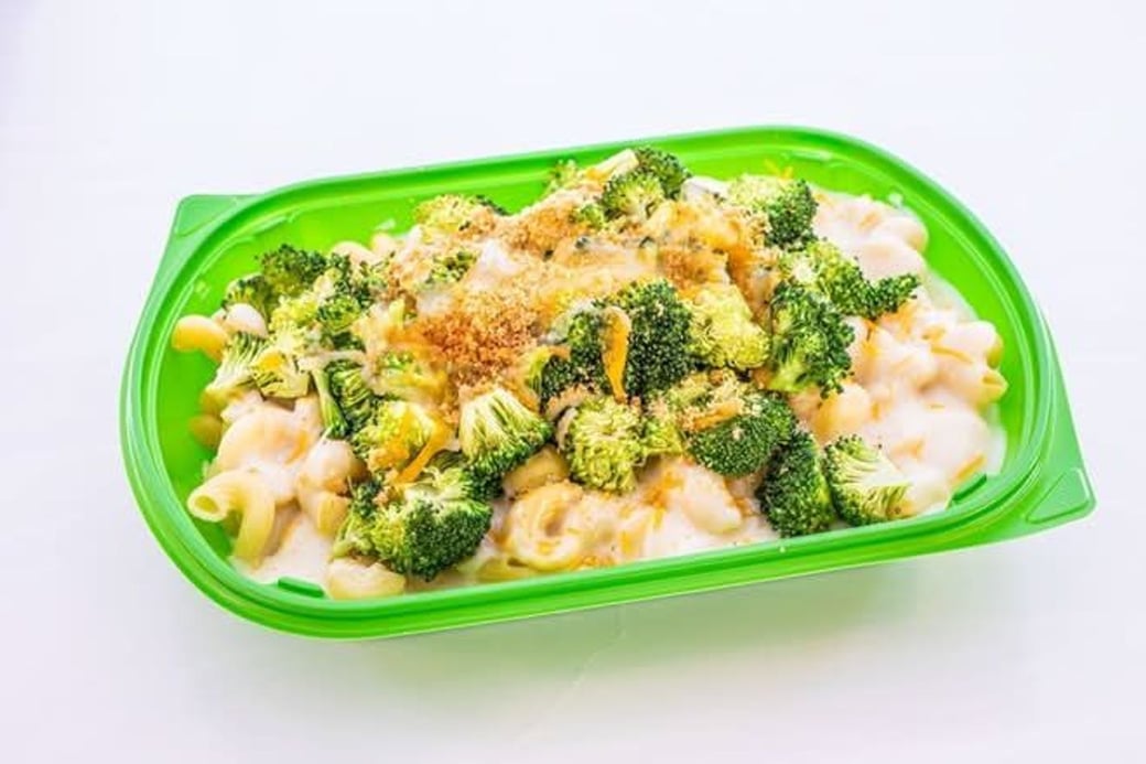 broccoli cheddar mac (veg)