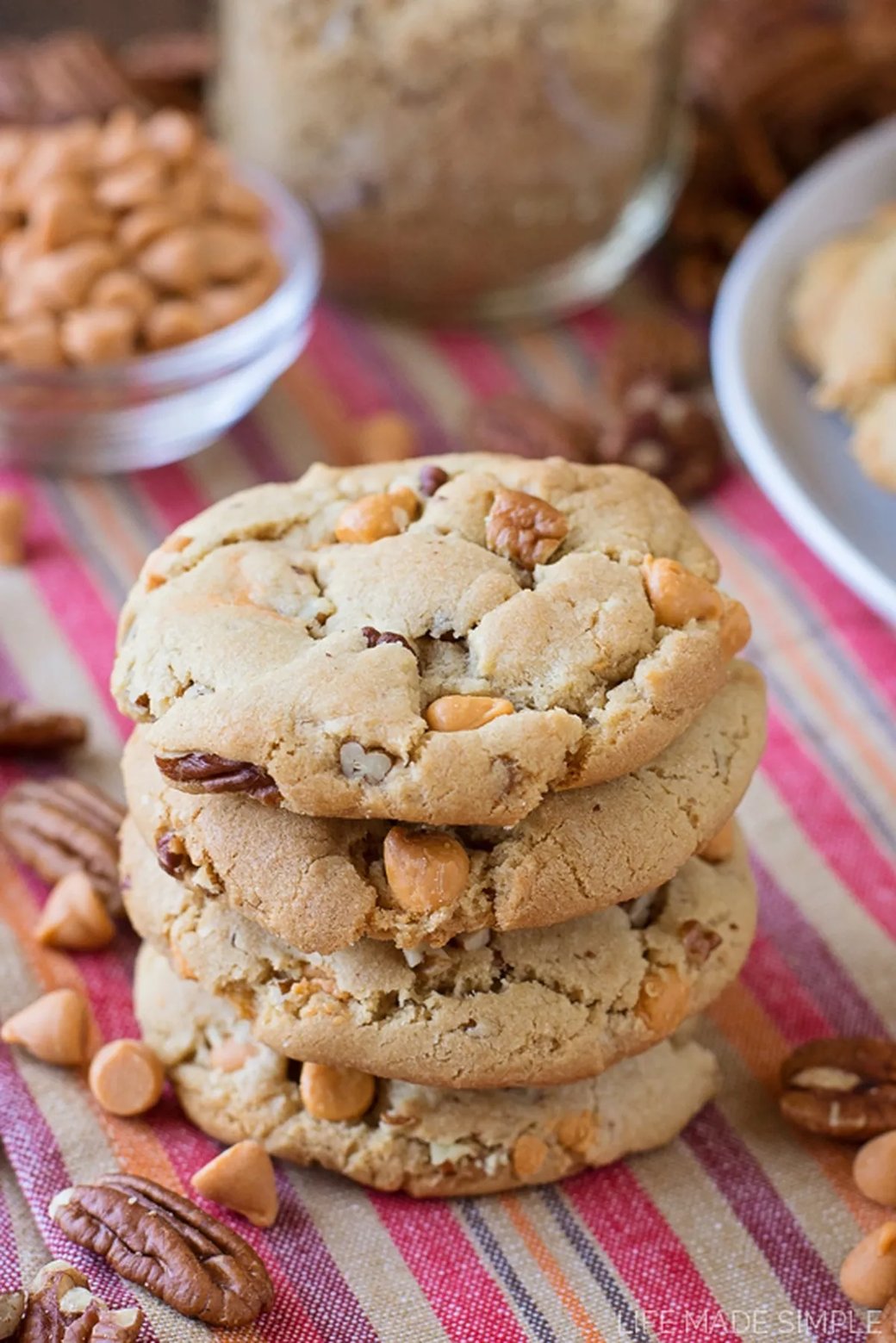 Butterscotch Pecan Pie Cookies