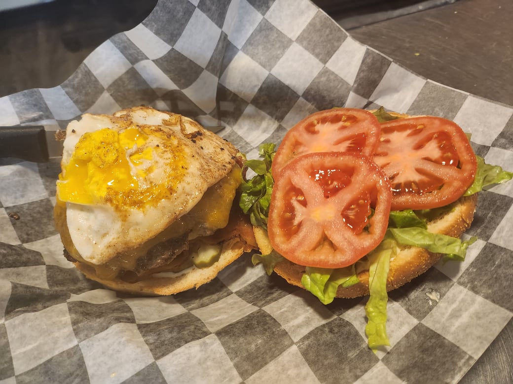 Bacon, Egg & Cheese Burger