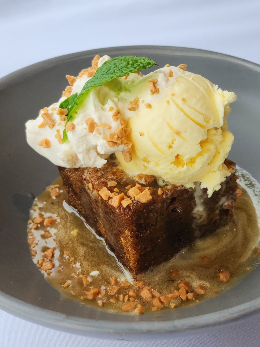 STICKY TOFFEE PUDDING