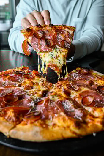 Beach Drive energy meets bold Italian flavor. What are you craving tonight?

 📸:Hot Sicilian