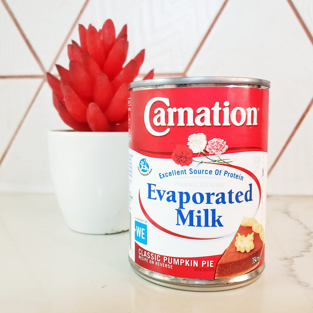 Carnation evaporated milk (370 ml)