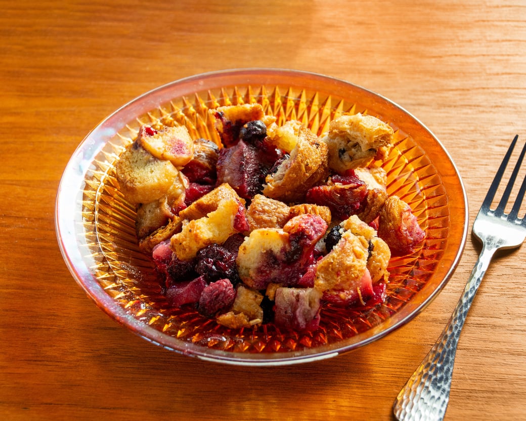 Apple Berry Croissant Crisp