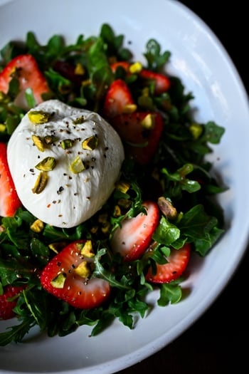 Fresh strawberries and burrata do not need much help,  which is exactly why the toasted pistachio, arugula, and strawberry white balsamic vinaigrette in this salad feel so precise. The Strawberry Burrata Salad at BellaBrava is the kind of insalate that makes you reconsider the order you planned before you sat down.

📸 Strawberry Burrata Salad 

#bellabrava #stpete #burrata #italianfood #summersalad #tampaeats