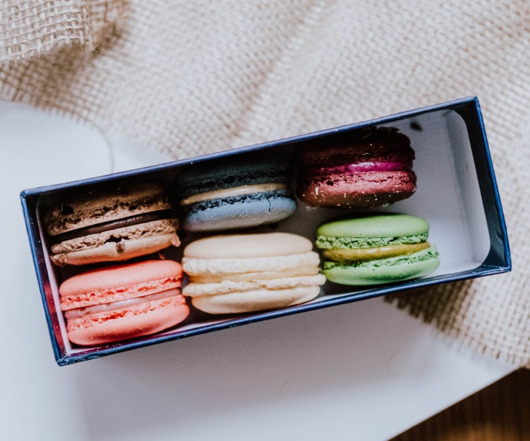 BOX OF 6 MACARONS