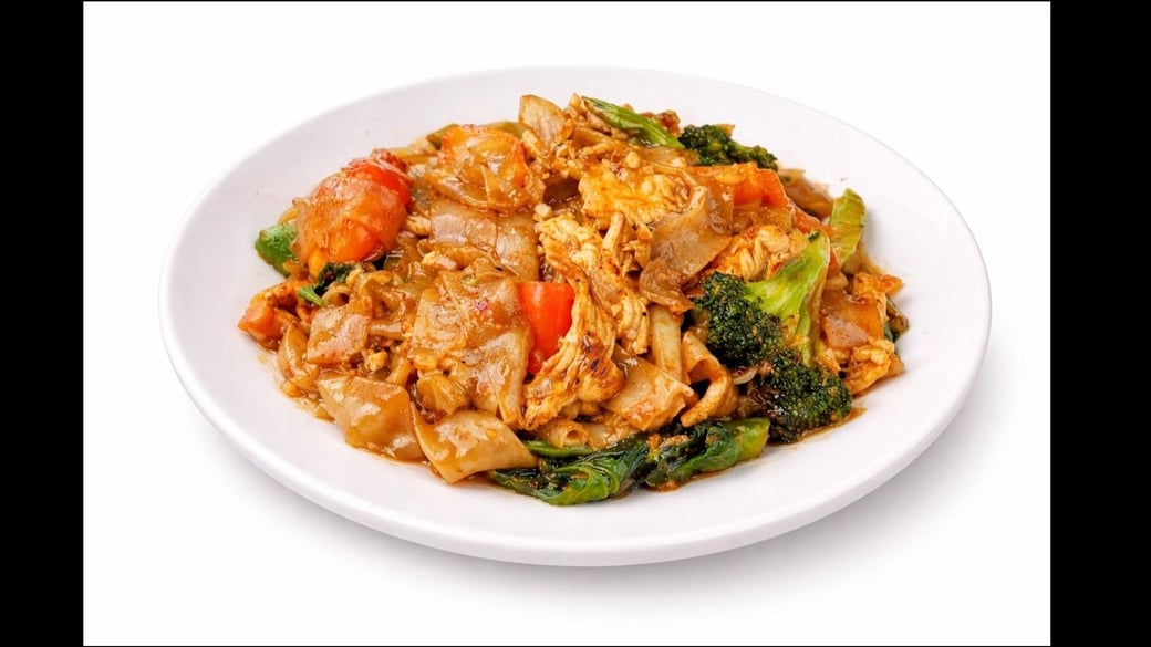 Pad Kee Mao (Drunken Noodles)