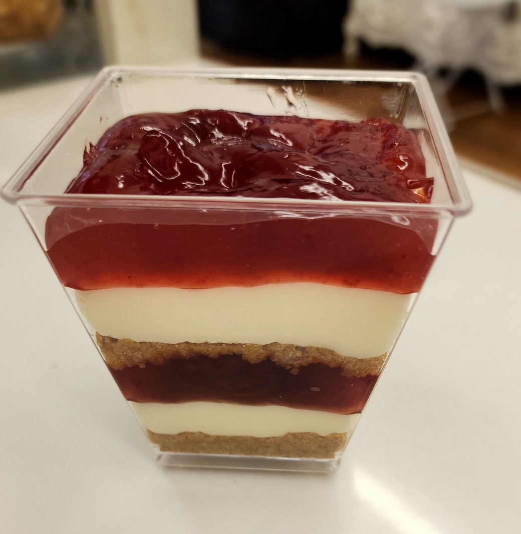 No bake strawberry cheesecake cup