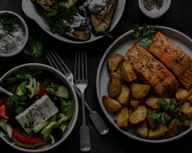 A Seasonal Lunch Menu Crafted for Comfort and Choice