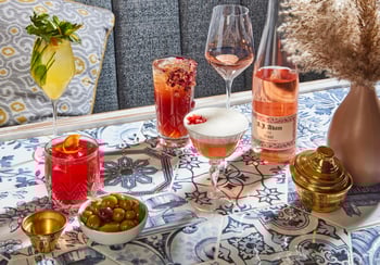 The best happy hour in Toronto for summer 2025 - Top 11 deals | OpenTable UK