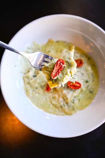 Fresh pasta, warm hospitality, and a menu that brings people together. Your table is waiting in Midtown Tampa. 

📸:Ravioli Genovese