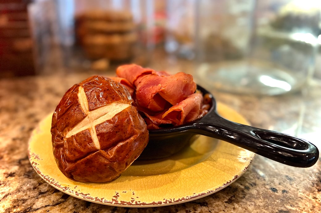 pretzel roll