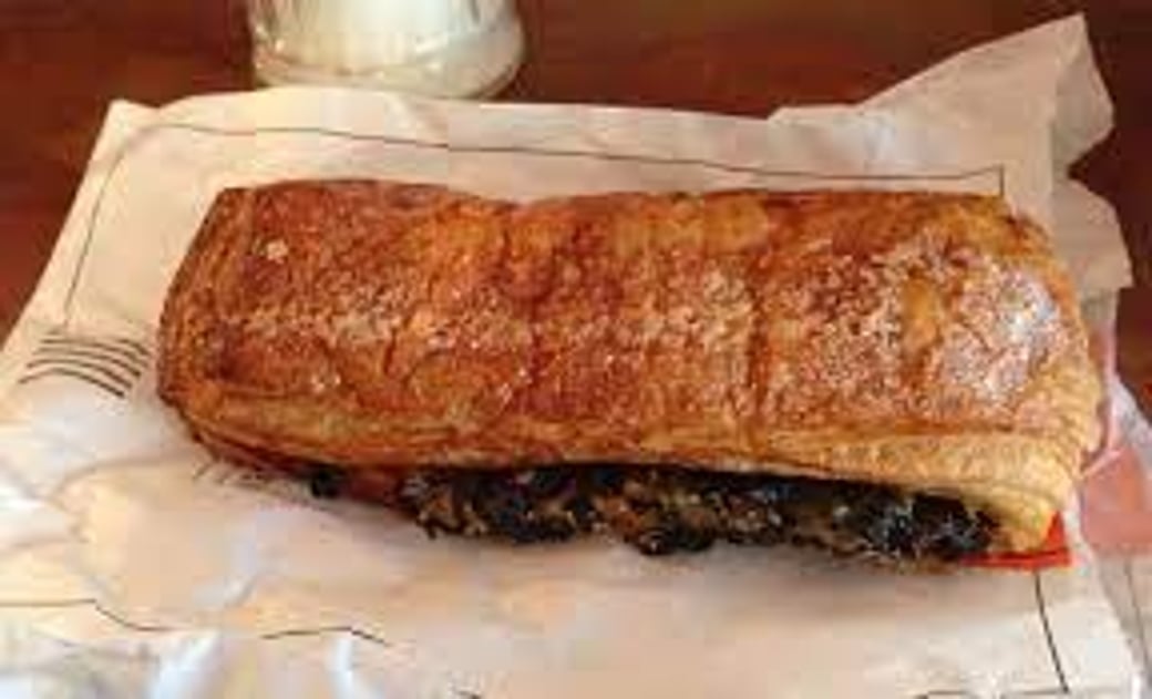 Parisian Chocolate Plié 