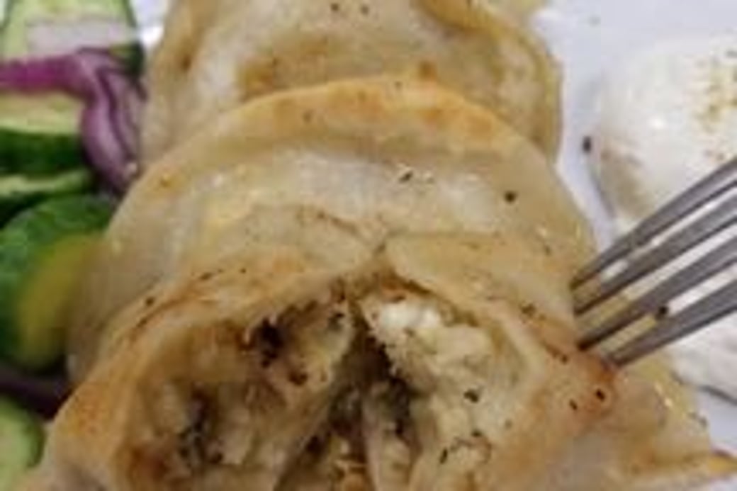 Signature Deluxe Perogies (6 Perogies)
