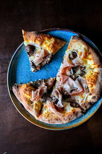 Tampa has spent the last decade becoming a city that takes food seriously, and Midtown is one of the clearest expressions of that shift. BellaBrava arrived on Gramercy Lane as part of that conversation: a New World Trattoria that brings housemade pasta, Woodstone stone-fired pizzas, and an Italian wine list worth exploring to a neighborhood that was ready for exactly that. The city grew into this corner. We are glad to be in it.

📸: Alto Adige Pizza

#bellabrava #tampamidtown #midtowntampa #tampafood #italianrestaurant #tamparestaurants