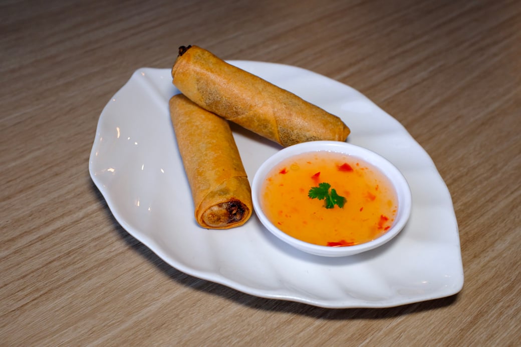 Mini Spring Rolls (2 pcs)