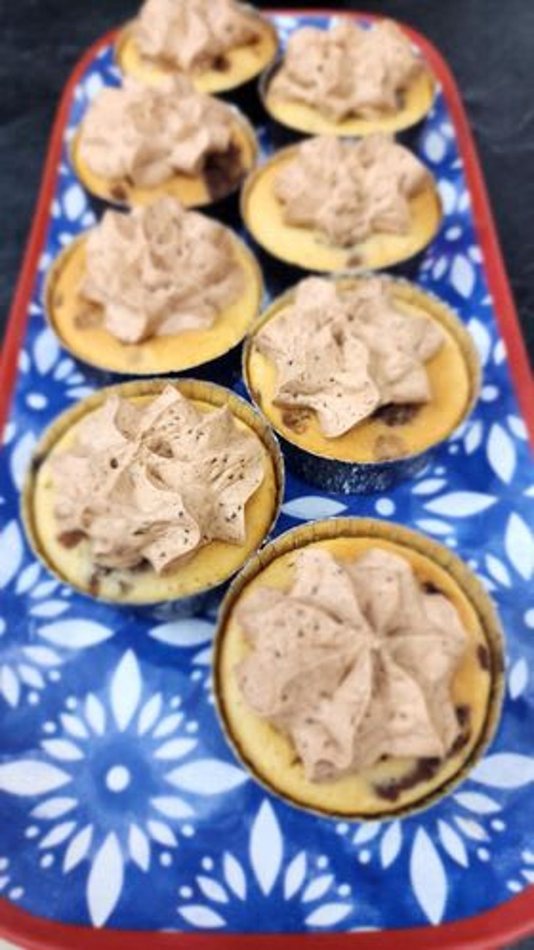 Keto tiger cake (vanilla/chocolate cake)