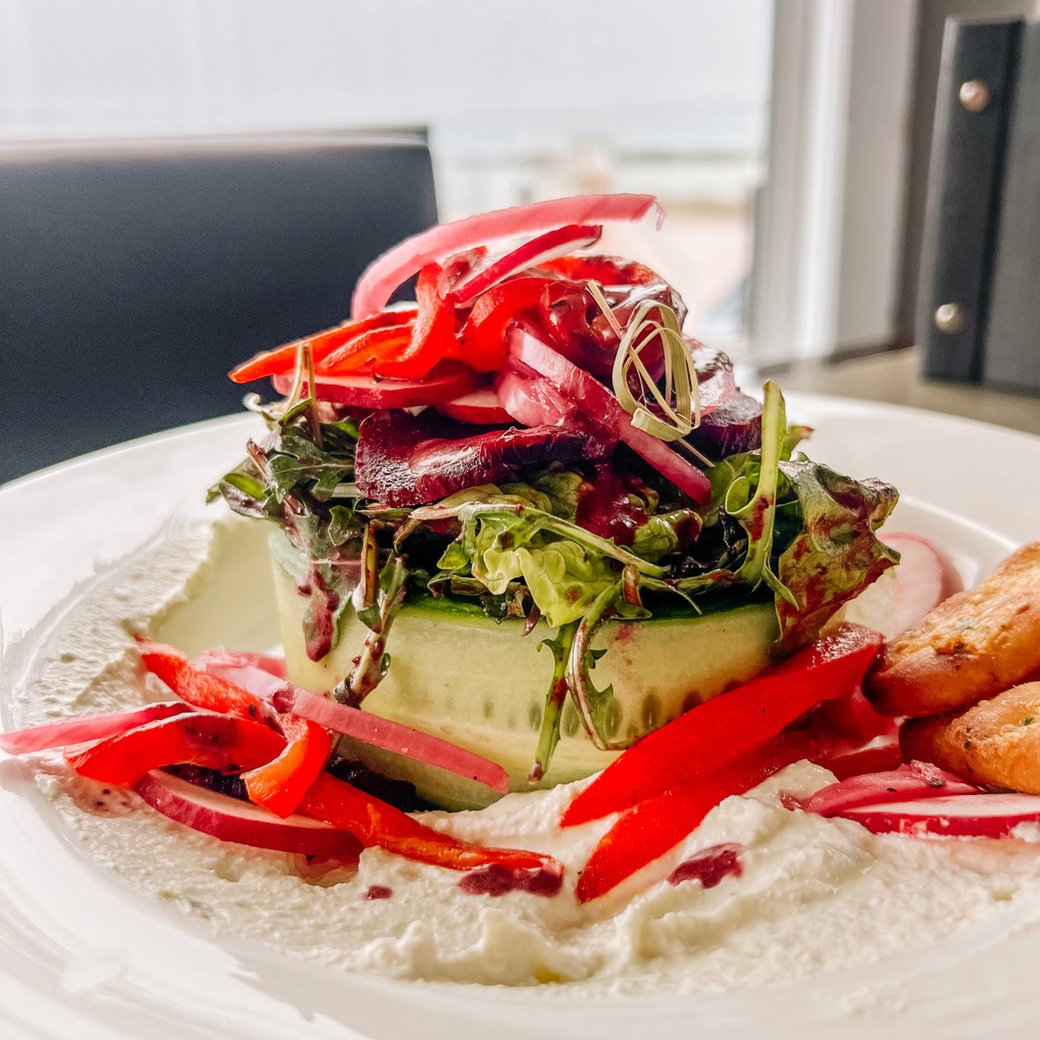 Vous Signature Salad