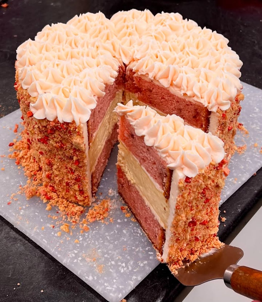 Strawberry Crunch cheesecake cake slice
