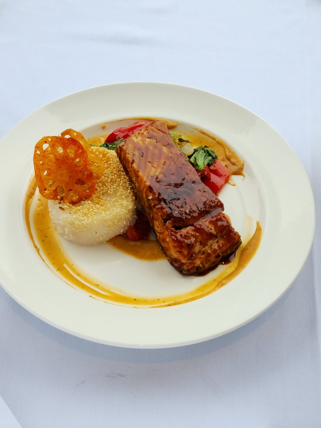 TATAKI GLAZED SALMON