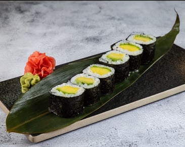 Avocado Maki (6)