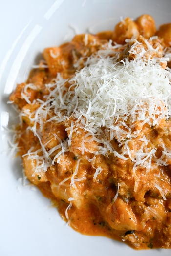 Pink vodka sauce. Housemade sausage. Red pepper flake. Grana Padano. The Four Cheese Gnocchi,  a different dish entirely, and somehow the one you keep coming back to.

📸:Four Cheese Gnocchi

#bellabrava #bexley  #housemadepasta #italianfood #landolakes