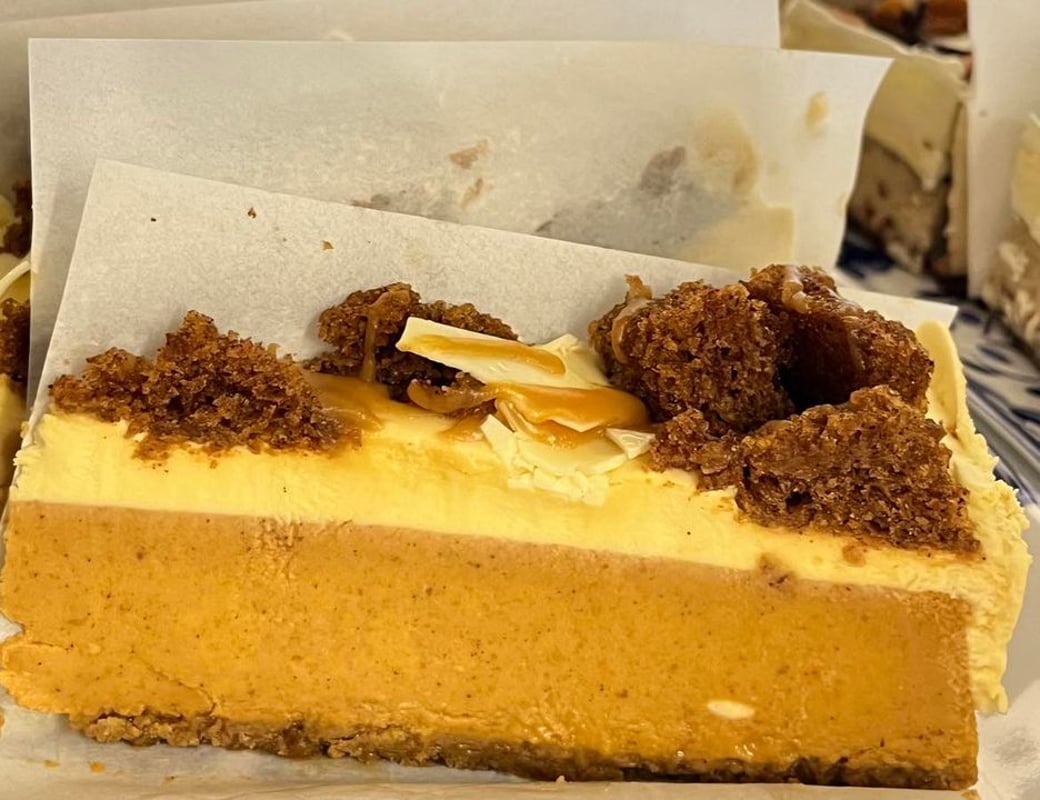 Pumpkin spice cheesecake