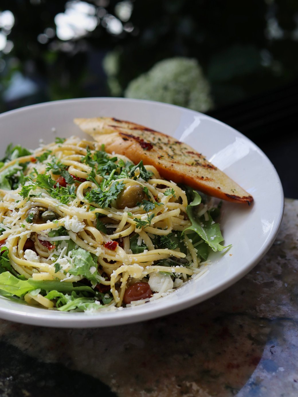 Gracie's Linguini Puttanesca