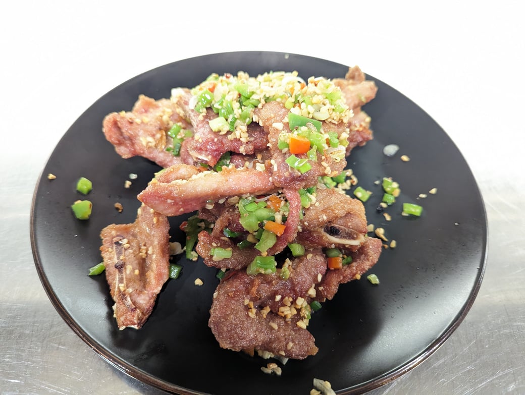 椒鹽豬扒 / Salt & Pepper Pork Chop