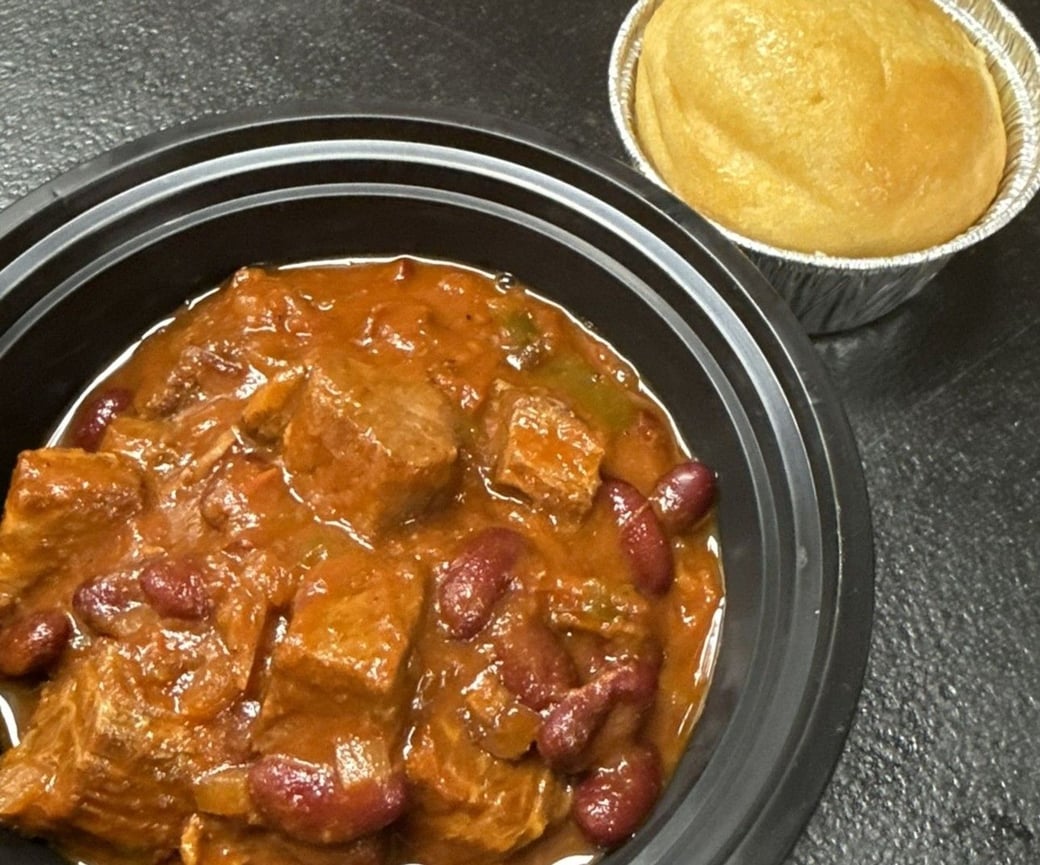 Burnt End (Brisket) Chili & CornBread