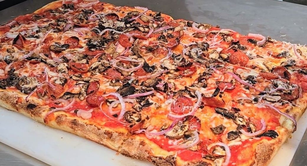 Pepperoni, Mushroom and Red Onion