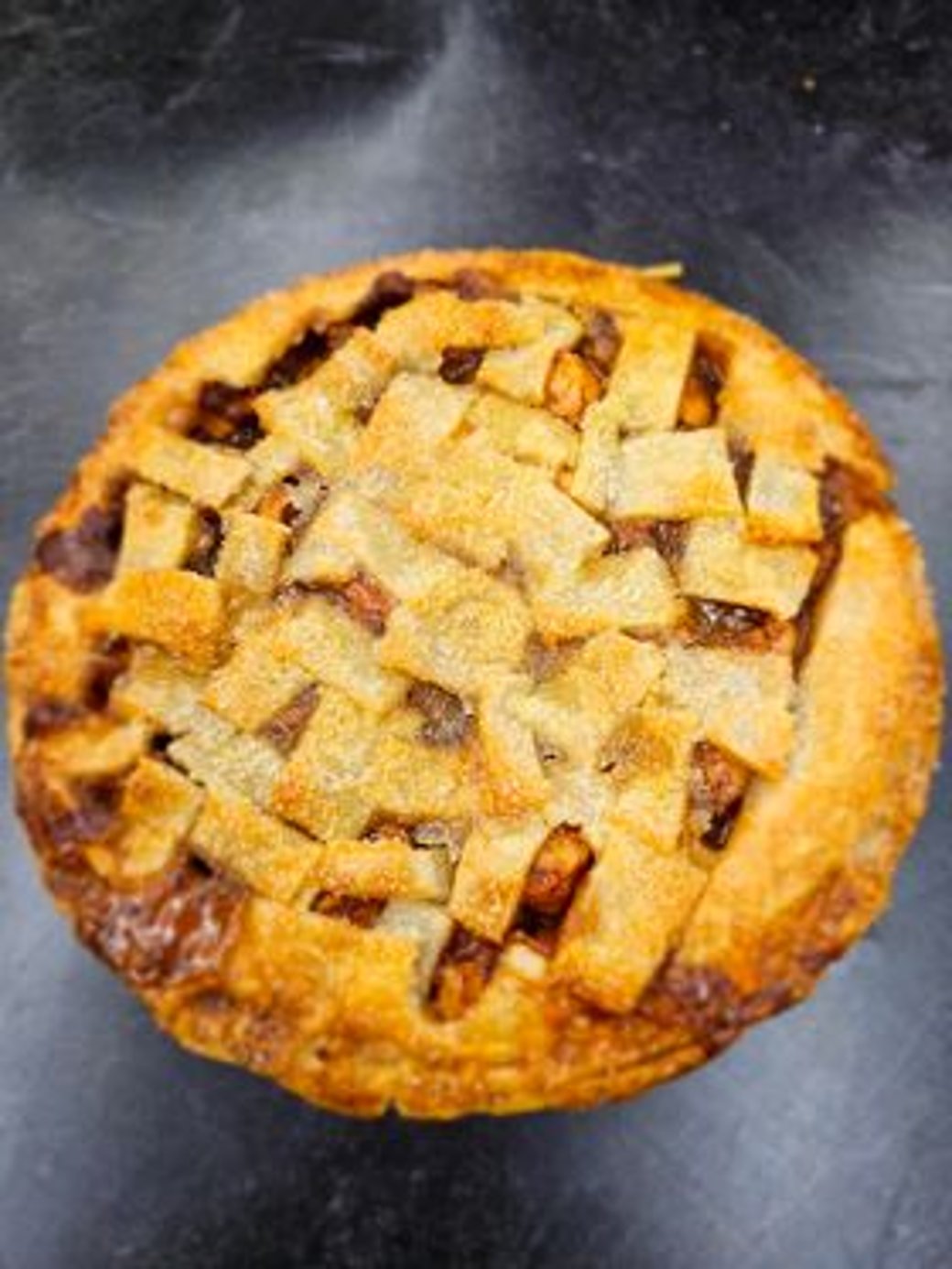 Apple caramel pie 