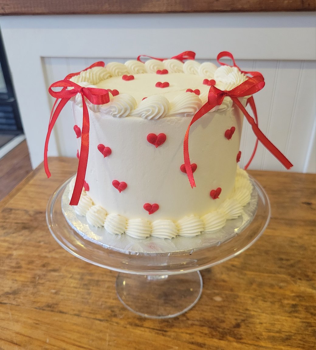 Heart ribbon cake