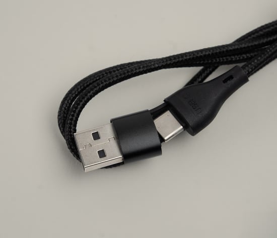 oplaadkabel met logo