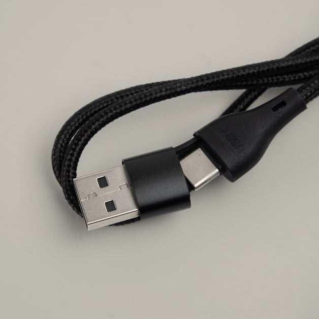 oplaadkabel met logo