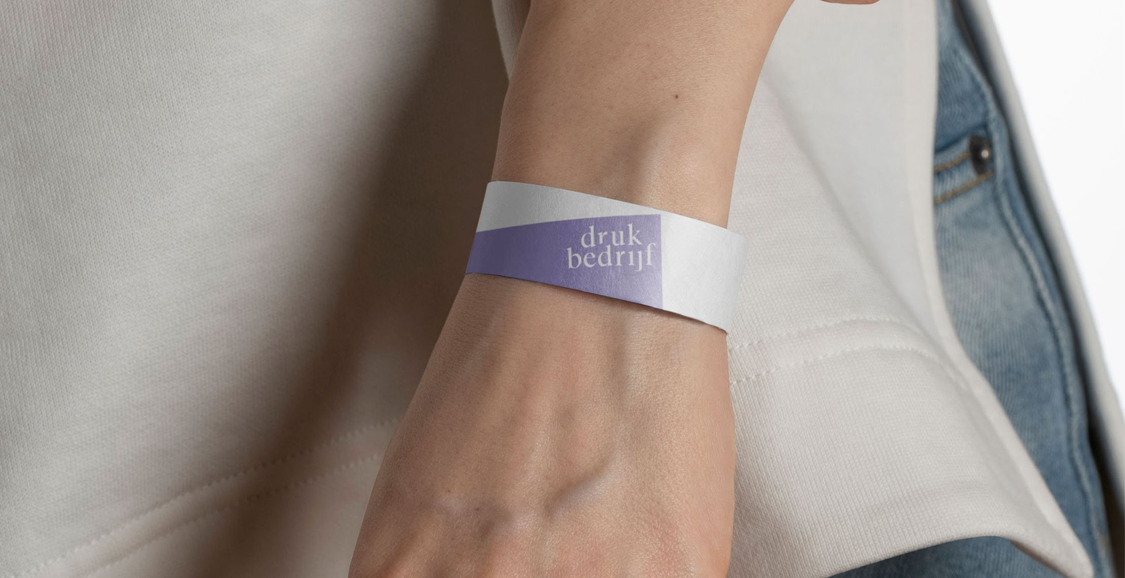 Wit bedrukt elastiek polsbandjes met logo.