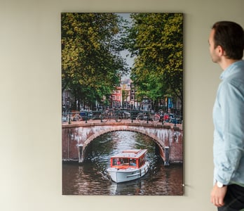 Wandframe bedrukken met eigen logo