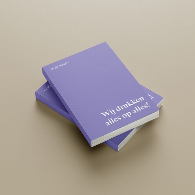 Paperback paarse cover