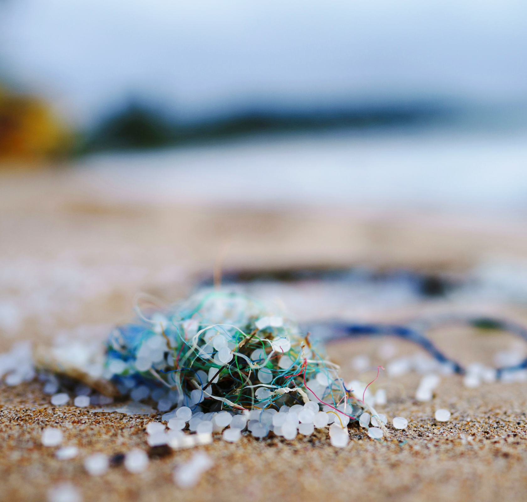 microplastics van normale vlaggen recycled