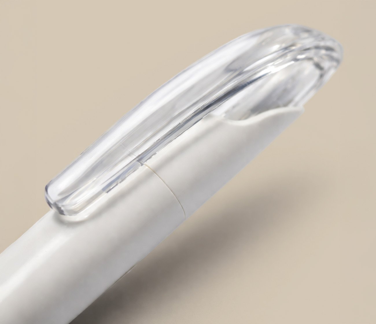 Senator Challenger frosted