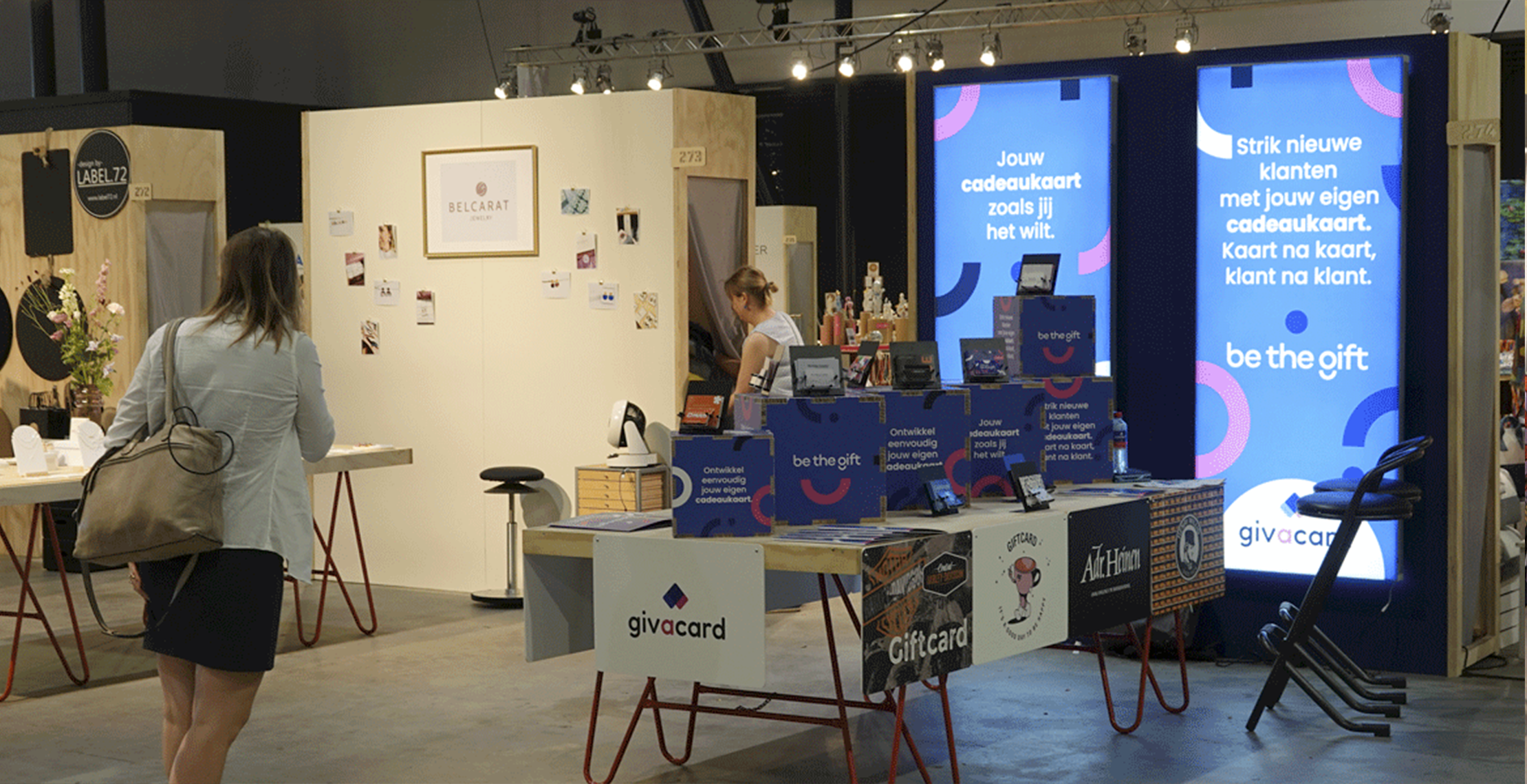 Lichtgevende borden voor je beursstand met pixlip go