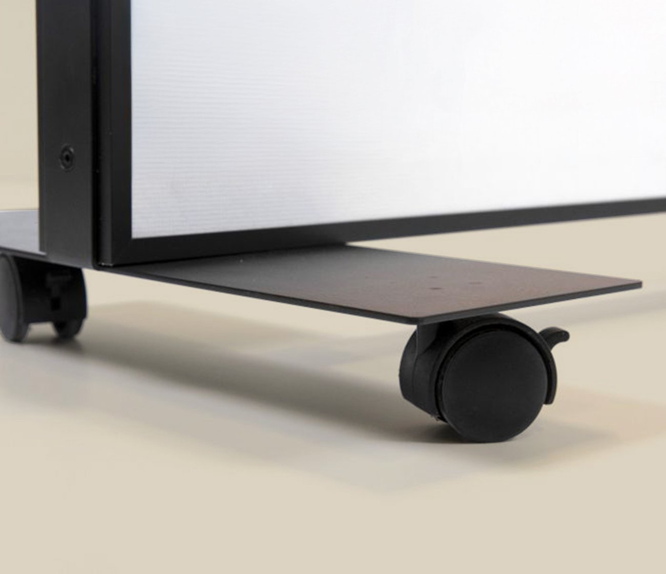 Voetplaten met zwenkwiel