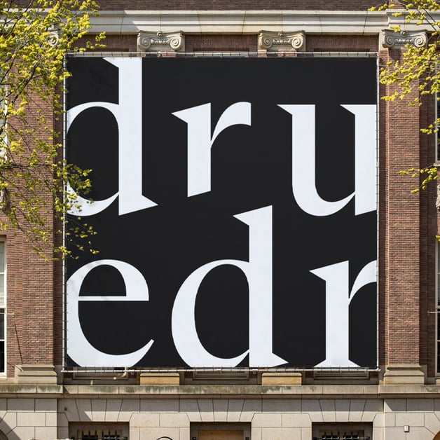 Muurframe bedrukken met eigen logo