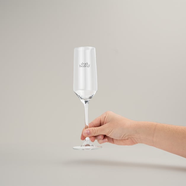 Elegante glazen voor zakelijke borrels en recepties