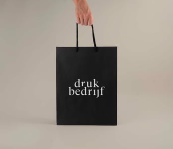 Zwarte luxe tassen met draaikoord