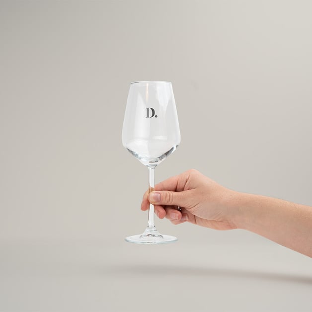 Gepersonaliseerde wijnglazen voor borrels