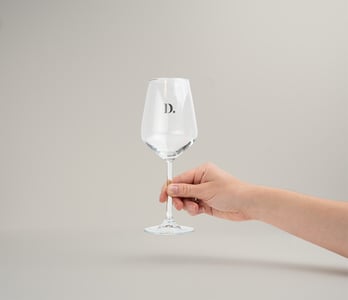 Gepersonaliseerde wijnglazen voor borrels