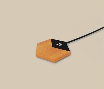 Draadloze oplader hout